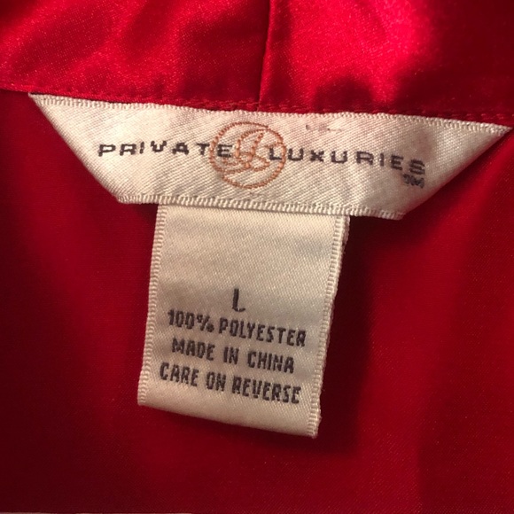 🥀 Pajamas, Luxurious Red with black Lace🌹🖤 - Picture 4 of 16